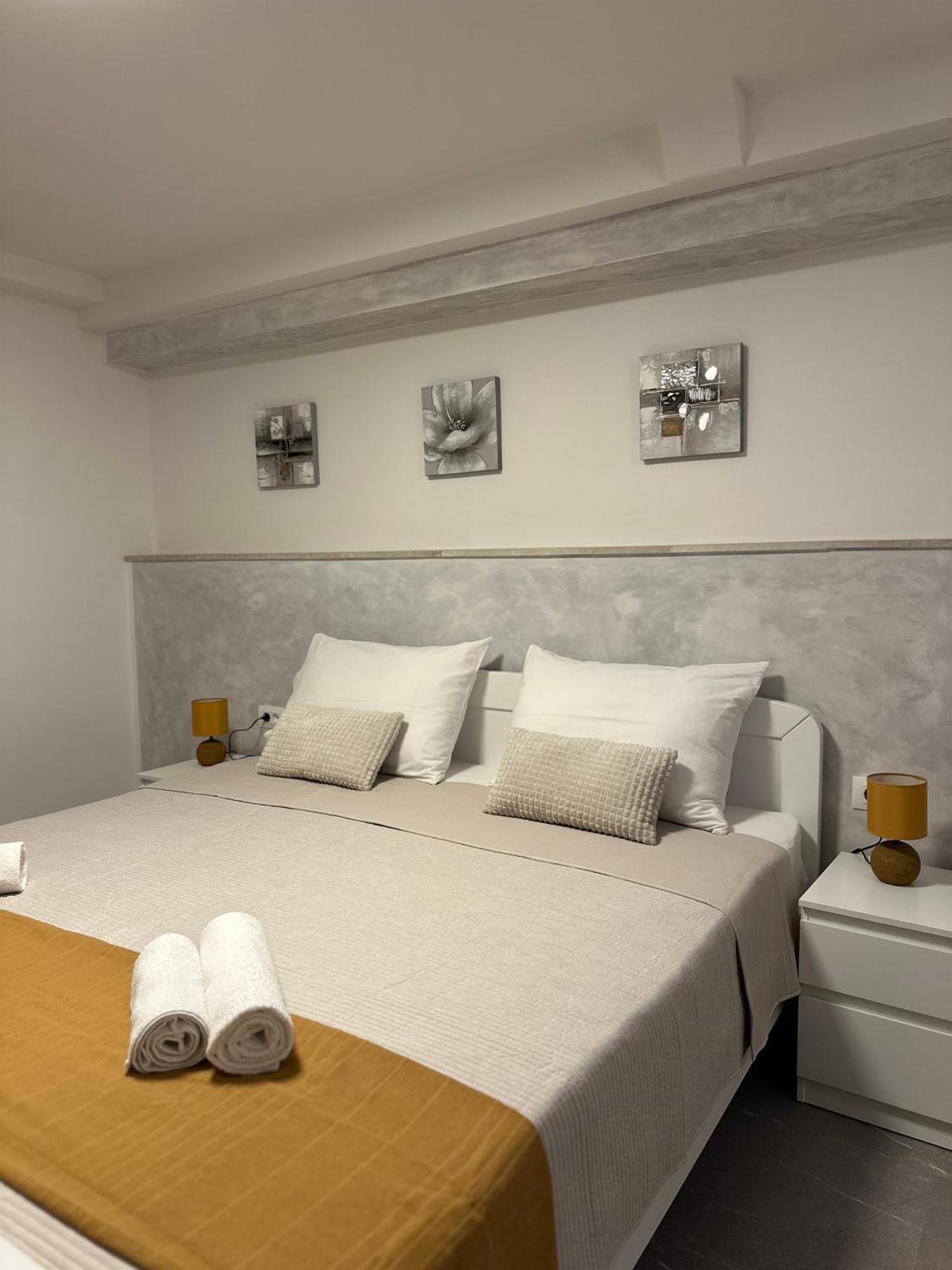 Apartment Bilic PUY Eksteriør bilde