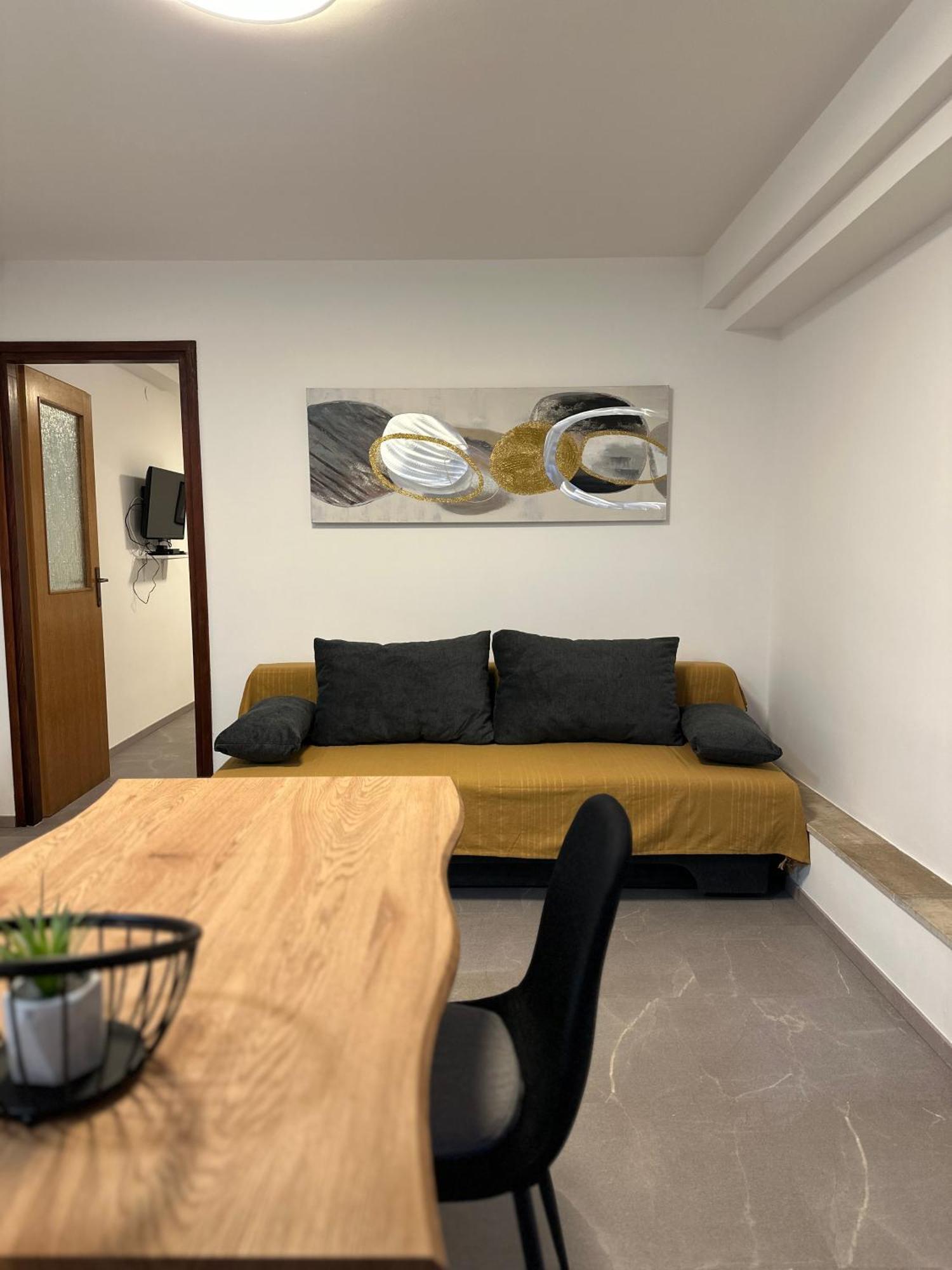 Apartment Bilic PUY Eksteriør bilde